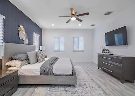 New Townhome Near Wilton/Las Olas/Beach ฟอร์ต ลอเดอร์เดล ภายนอก รูปภาพ