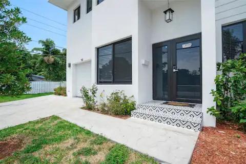 New Townhome Near Wilton/Las Olas/Beach ฟอร์ต ลอเดอร์เดล ภายนอก รูปภาพ